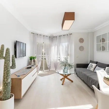 Malagadevacaciones - La Carihuela * Torremolinos