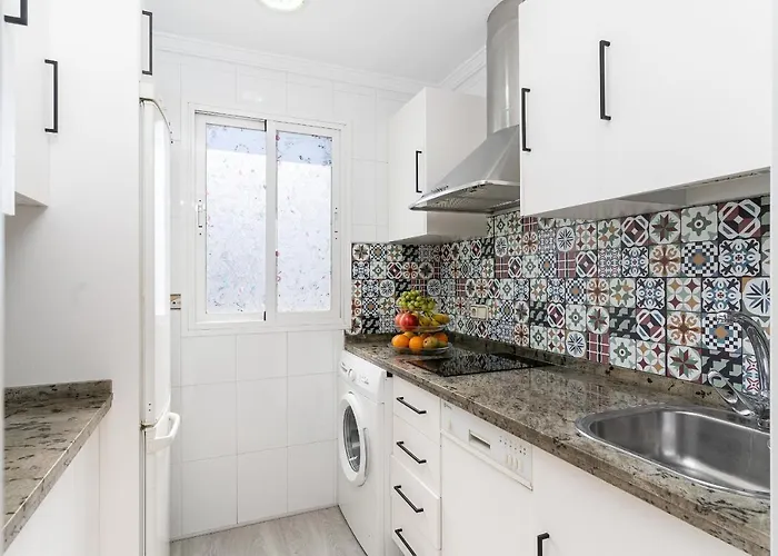 Malagadevacaciones - La Carihuela Torremolinos