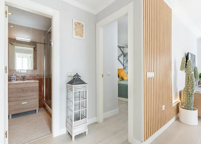 Malagadevacaciones - La Carihuela