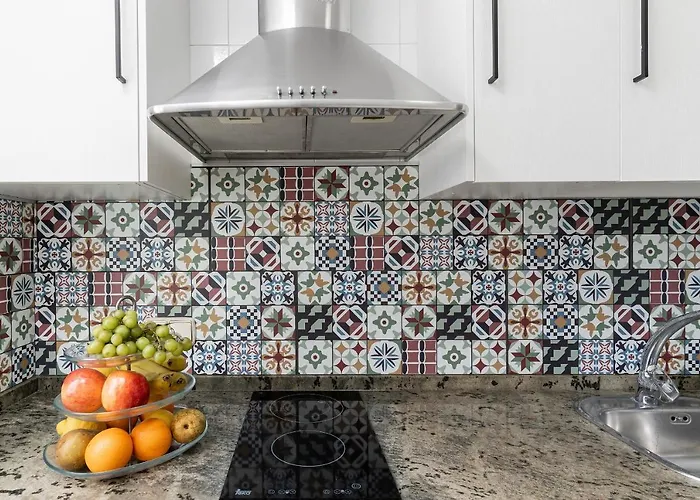 Malagadevacaciones - La Carihuela Torremolinos